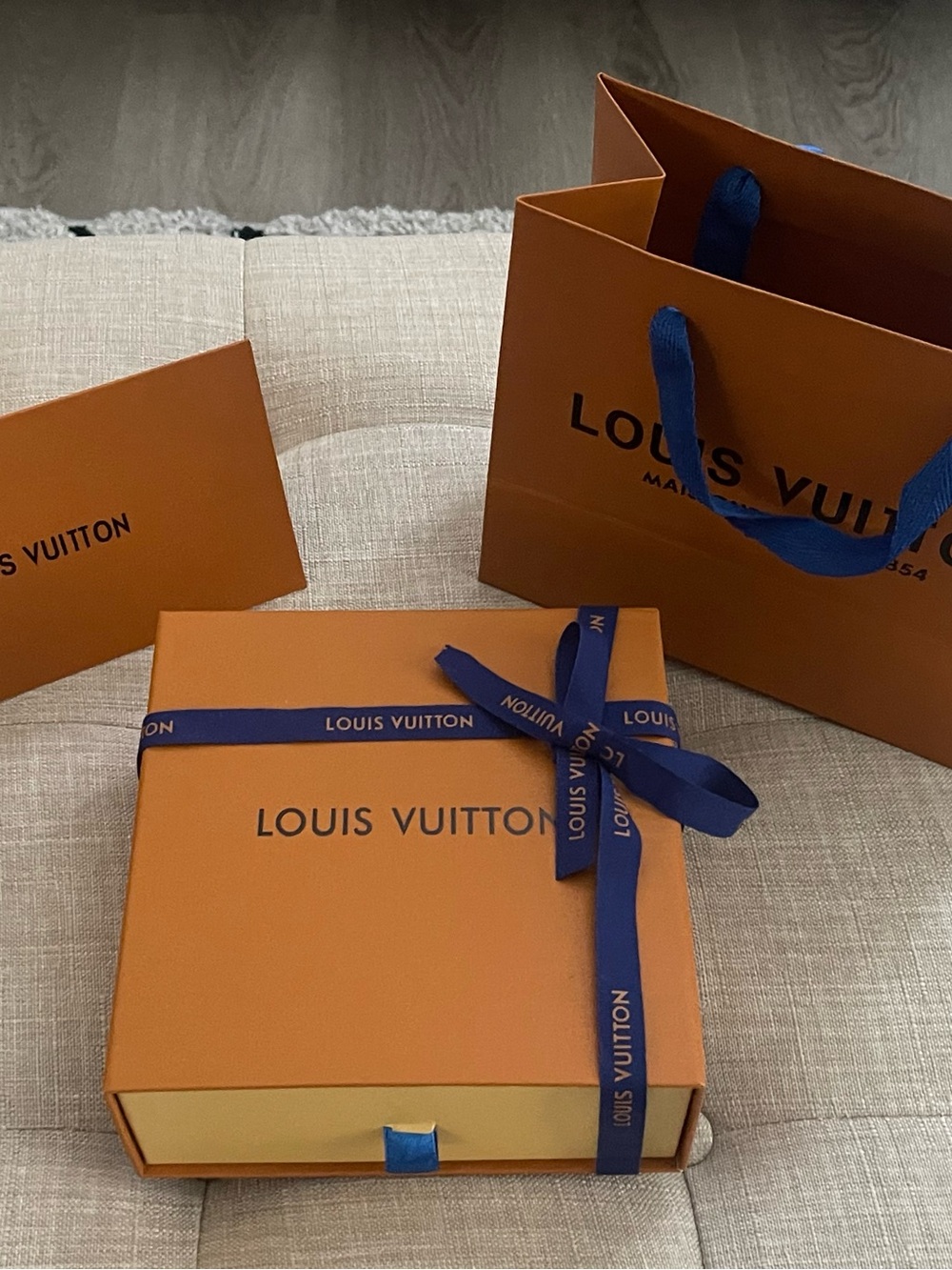Louis Vuitton Men's Monogram Reversible LV Initiales Belt - Brown/Black 36/38 - Picture 3 of 16